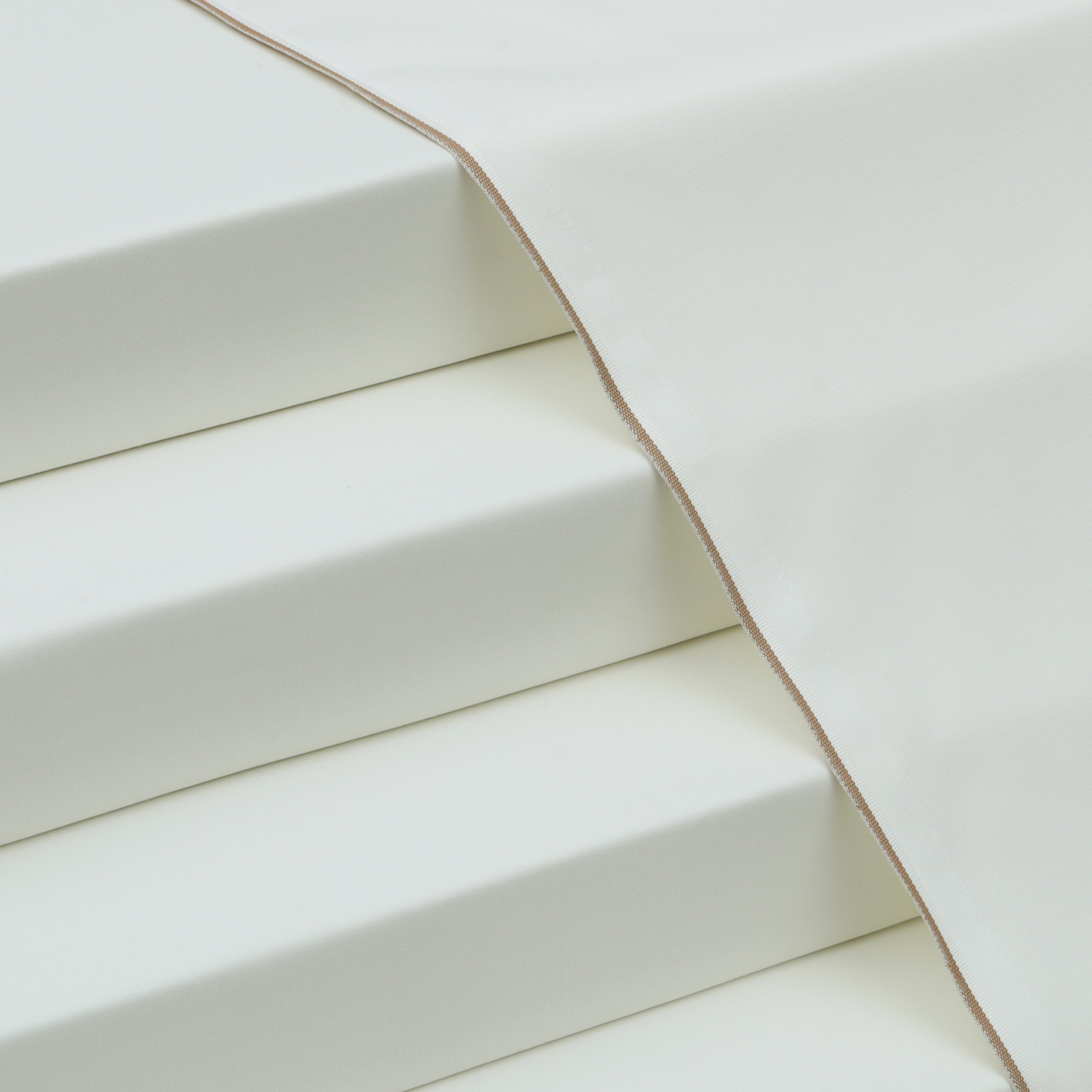 Admirable - Classic Cream - Boski